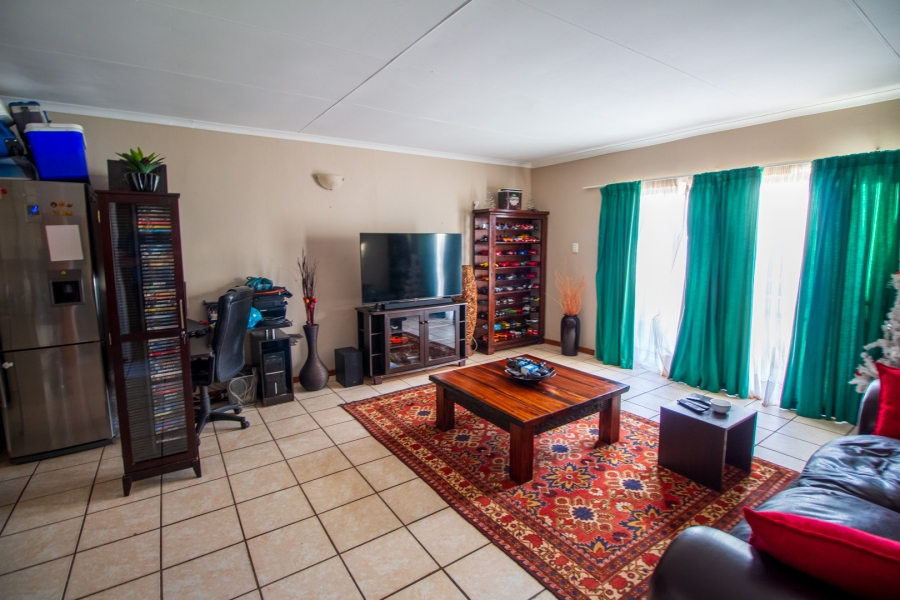 3 Bedroom Property for Sale in Keidebees Northern Cape